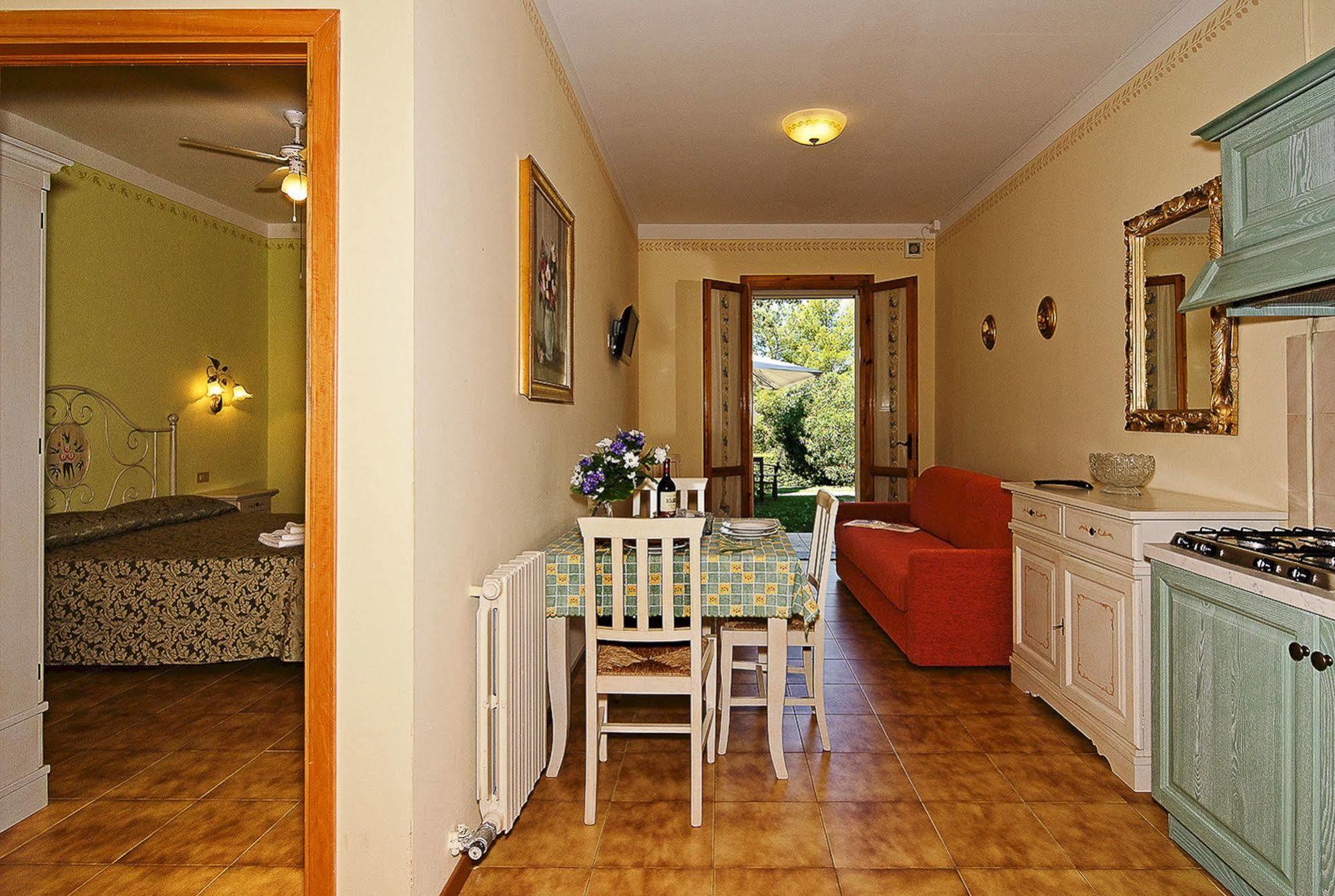 Agriturismo Colleverde Selvatelle Eksteriør bilde